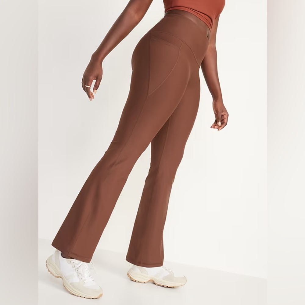OLD NAVY BROWN HIGH-RISE SLIM BOOT CUT LEGGING W/ POCKETS